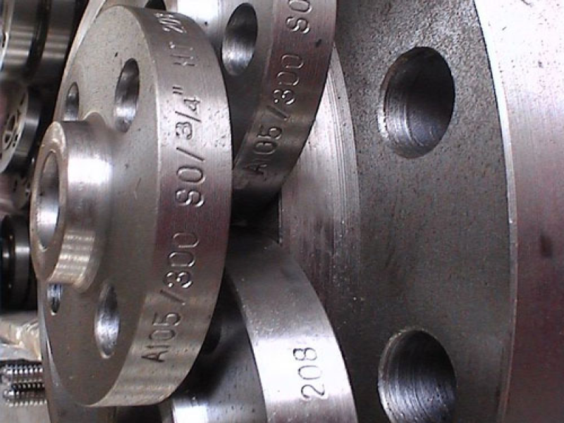 ASME B16.47 SER.B(API 605) FLANGE Class 150/300 Carbon Steel and Stainless Steel